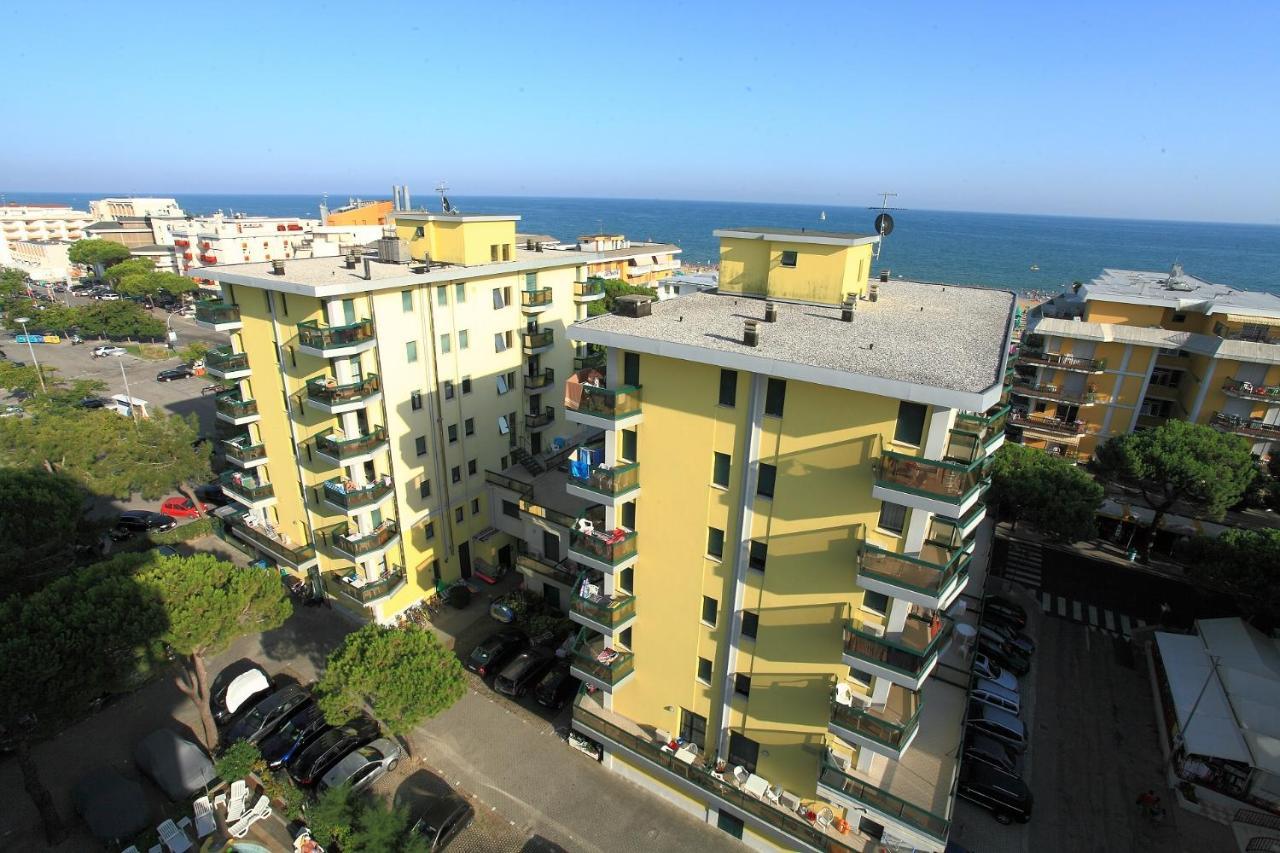 דירות לידו די ג'סולו Costa Del Sol מראה חיצוני תמונה